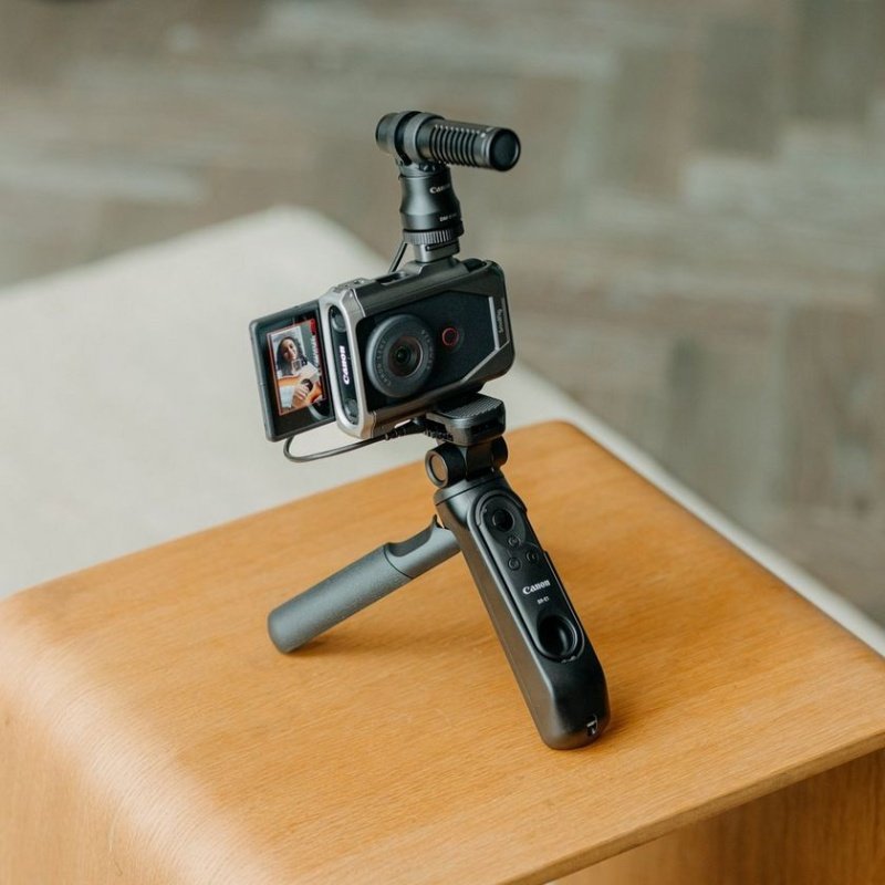 Canon V10 VLOGGING KIT 5947C006AA - Image 2